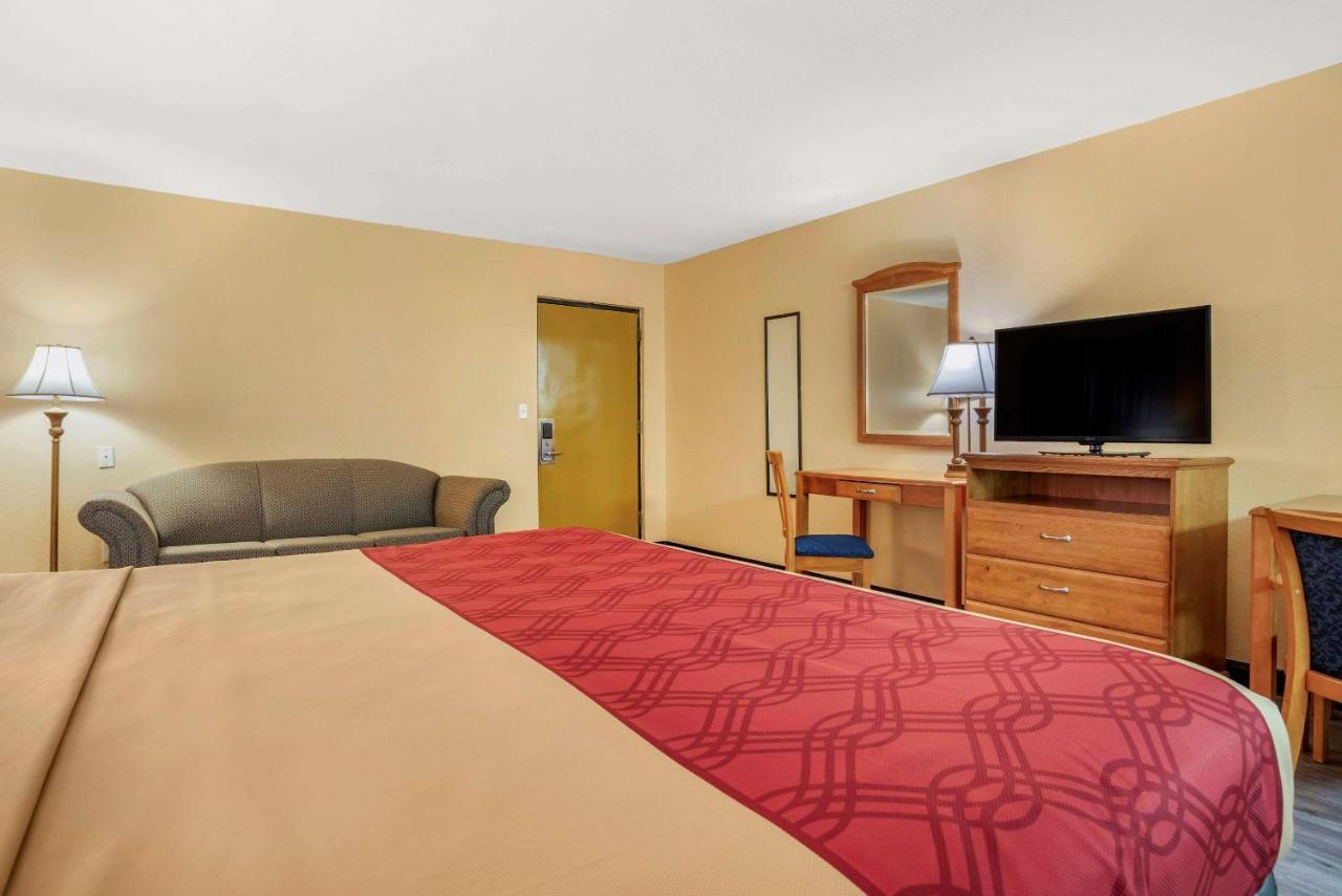 Econo Lodge Inn & Suites Evergreen Extérieur photo